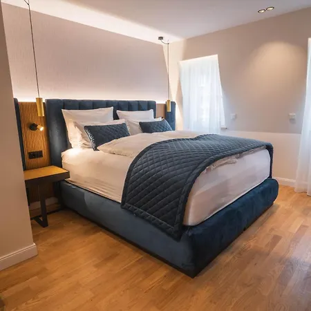 Zum Kaiserdom Hotel